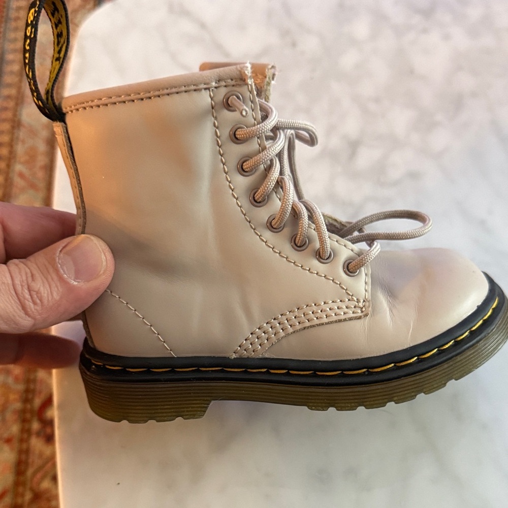 Toddler Doc Marten Boots!! Size 7